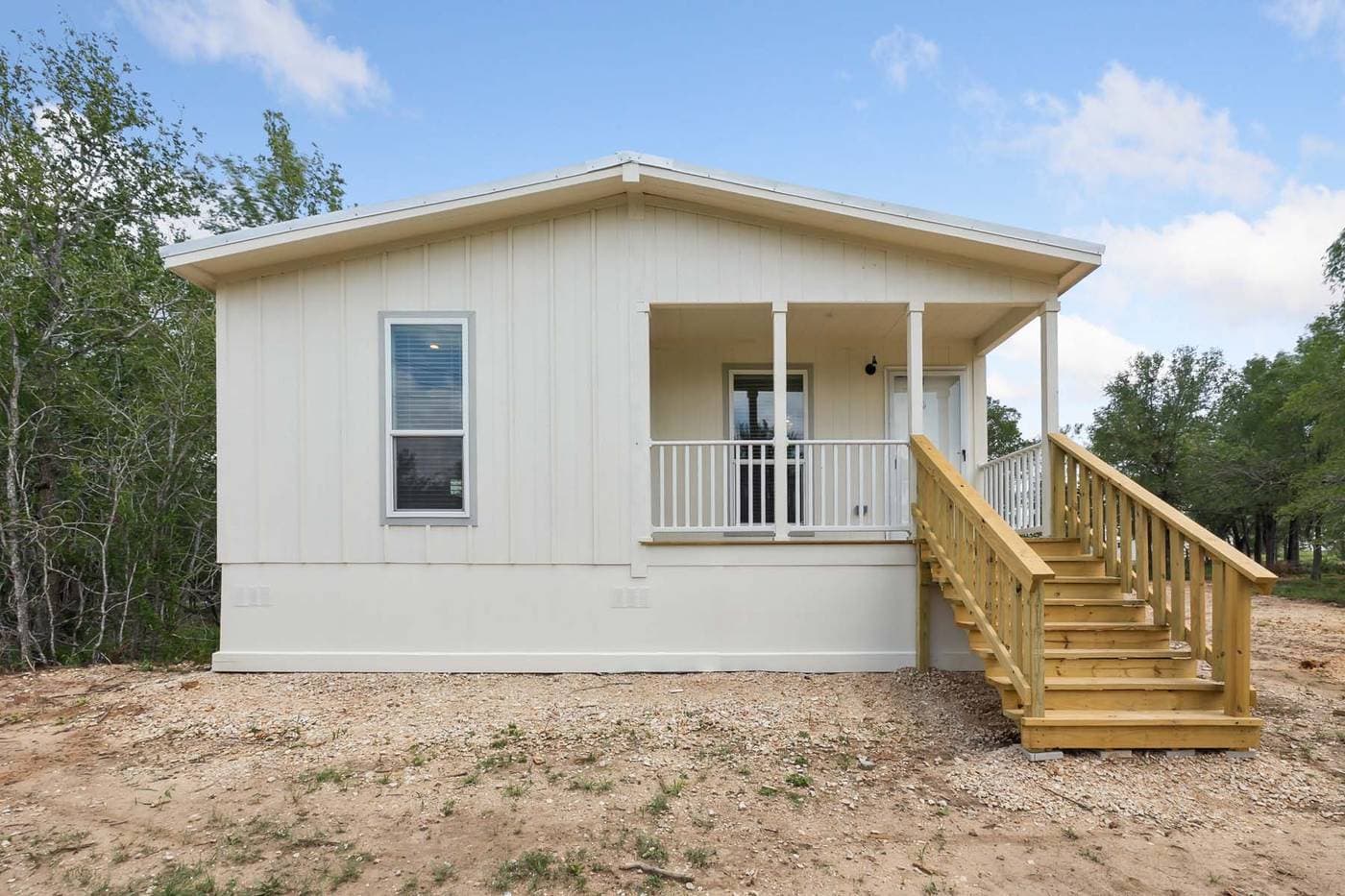 New Moon 2860L Double Wide by Champion photo 1