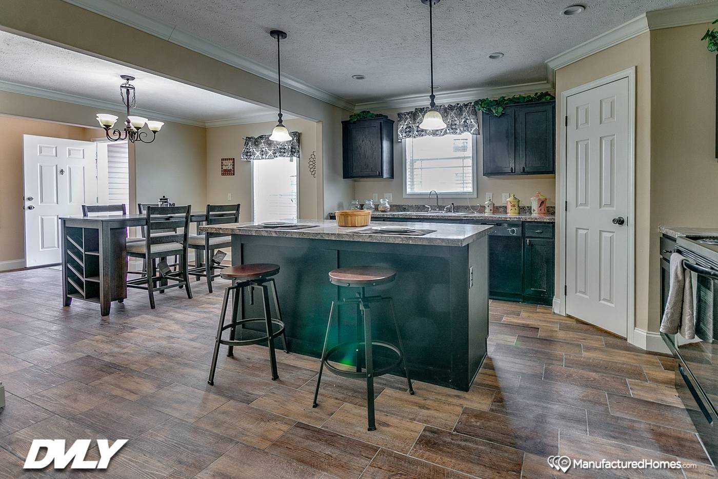 Brooks Pointe DVHBSS-6411 Double Wide by Deer Valley thumbnail 1