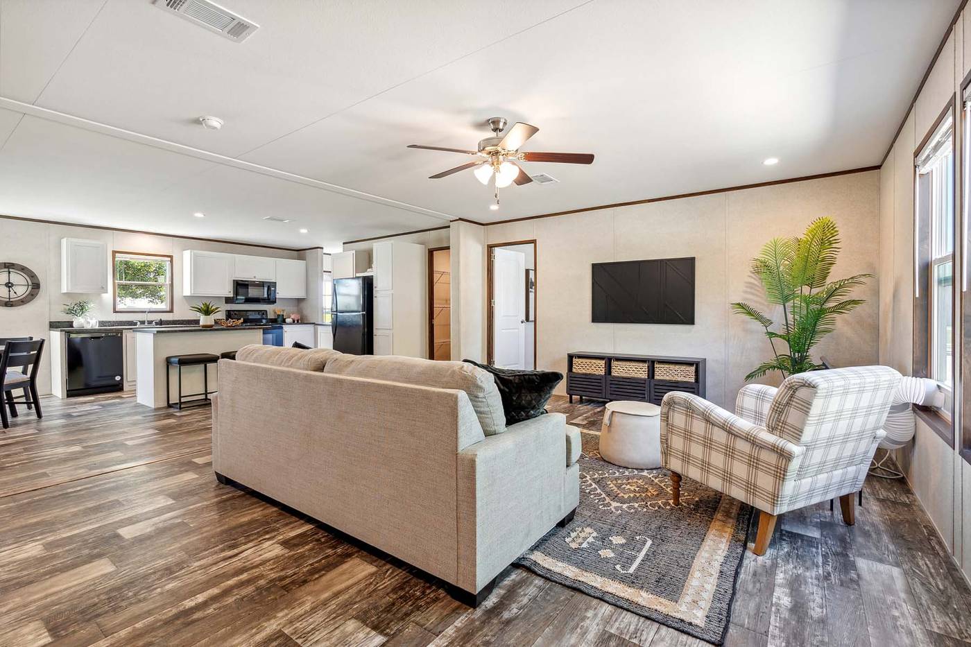 Prime Carlisle 135 Double Wide by Champion thumbnail 4