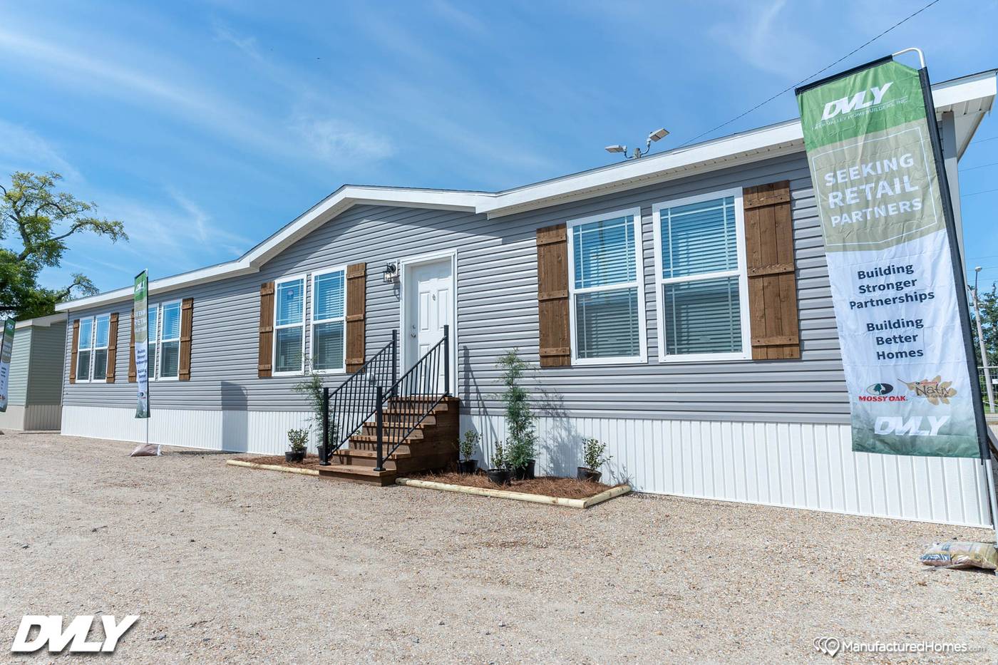 The Oasis 6811 DVHBSS-6811 Double Wide by Deer Valley thumbnail 1