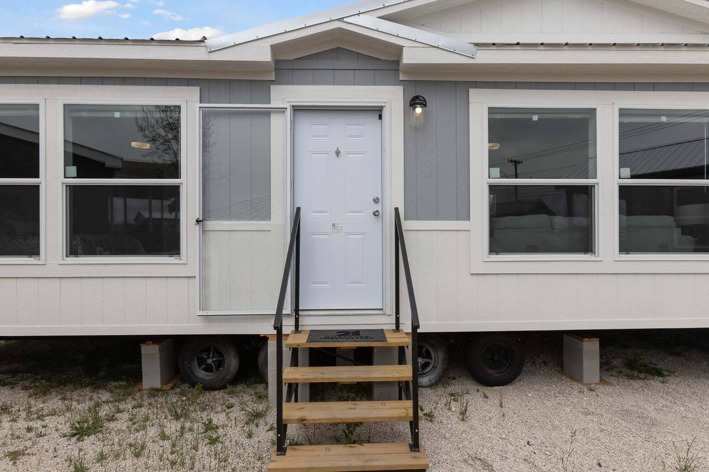 WS2856H Double Wide by Champion thumbnail 2